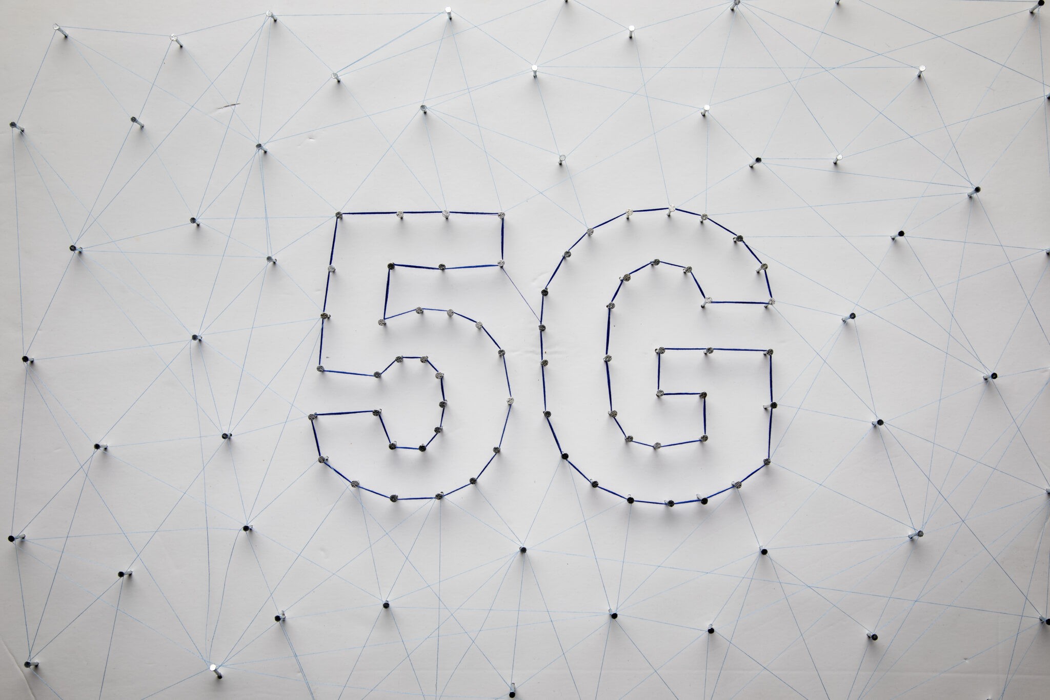 Технические барьеры отложили введение платы за 5G-трафик