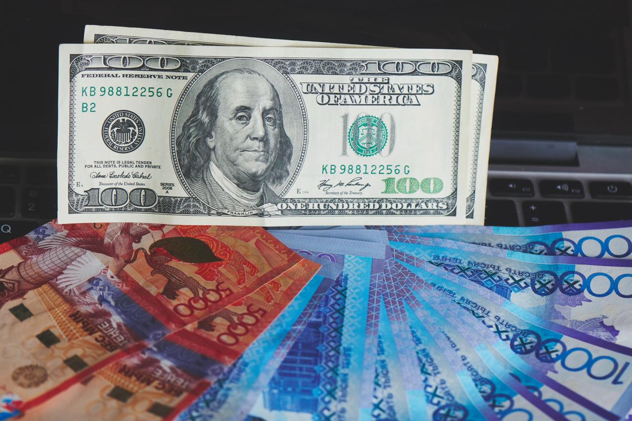 Most Kazakhstani Citizens Fear Decline in Living Standards Due to Tax Reform