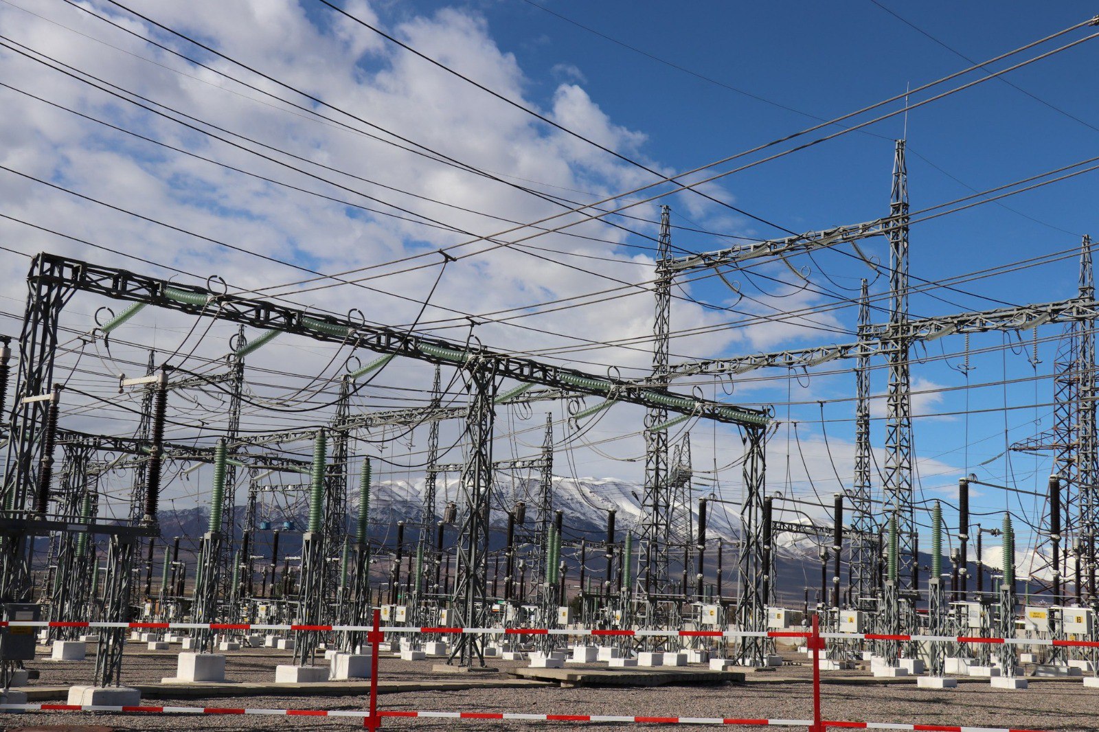 Central Asia Launches Regional Electricity Market with World Bank Support