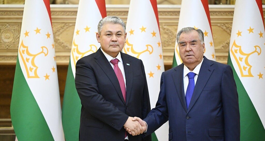 After Absence, Tajikistan’s Rahmon Highlights a Daily Schedule