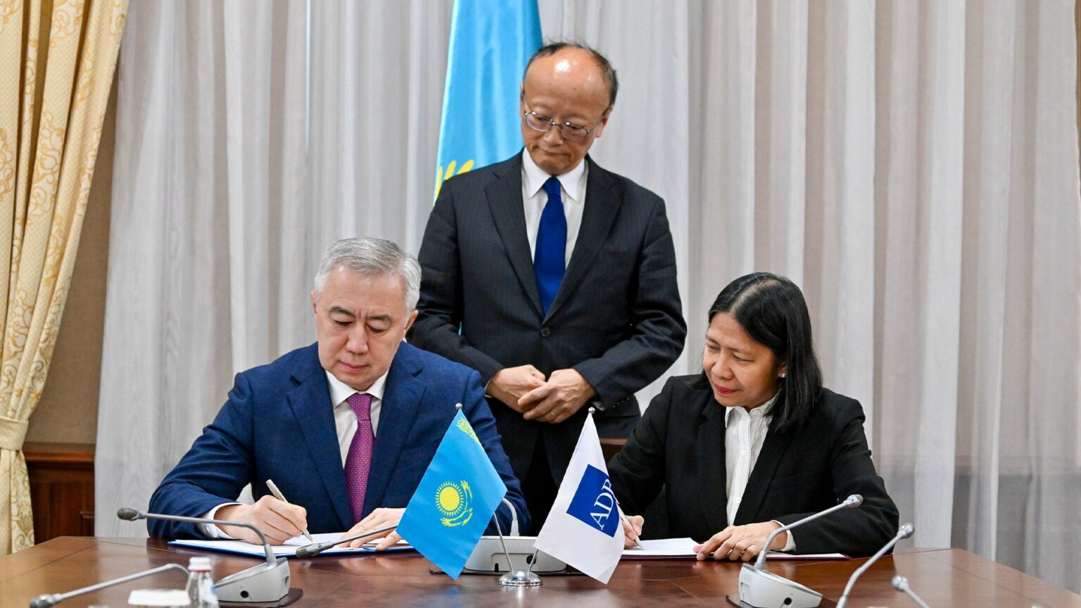 Asian Development Bank to Invest $5.5 Billion in 15 Projects in ...